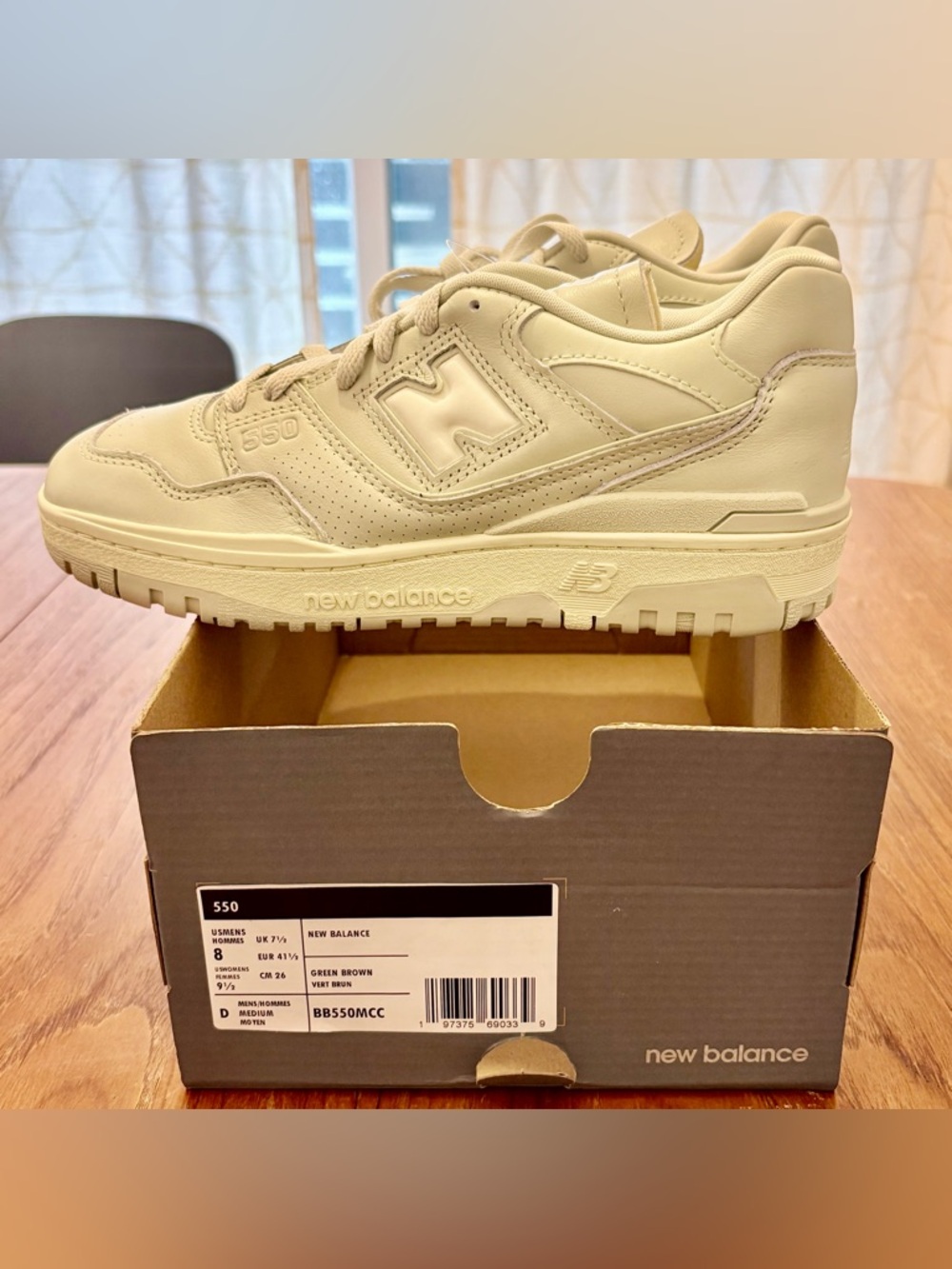 Brand new never worn men’s New Balance 550 Monochromatic Pack in Deep Lichen